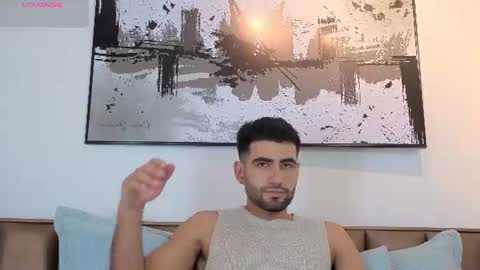 Snapshot of ethan__walker chatting on July 2026 07:18:02 PM Ethan online show from July 2026 07:18:02 PM