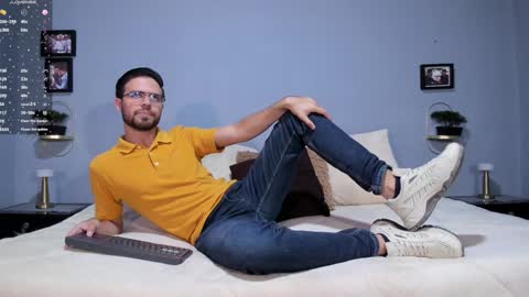 ADAM TAYLOR  ETHAN CAMBAL INDEPENDENT MODELS online show from January 2025 09:57:01 PM