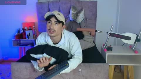 ethan  online show from March 2026 11:21:01 PM