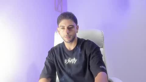 Ethan Muller online show from January 2025 12:41:01 AM