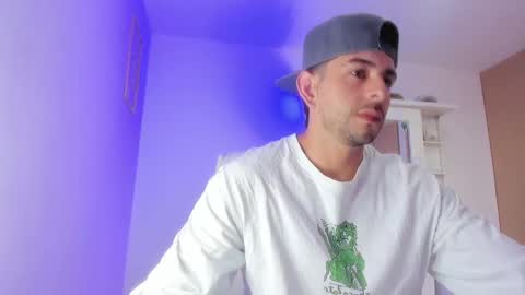 Ethan Muller online show from January 2025 09:15:02 PM