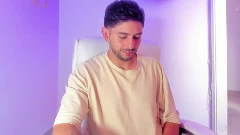 Ethan Muller online show from February 2025 08:06:02 PM