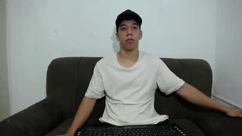 Ethan Noir online show from February 2025 06:19:02 PM