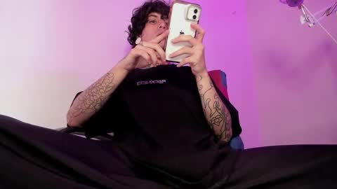 Snapshot of ethan_sykes chatting on October 2025 05:57:02 PM Ethan sykes online show from October 2025 05:57:02 PM