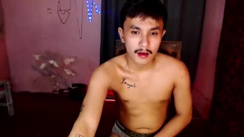 Snapshot of ethan_uwuxx chatting on December 2024 09:09:02 PM DAVE online show from December 2024 09:09:02 PM