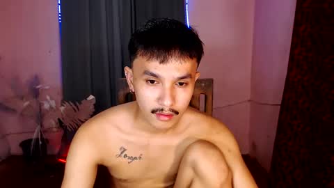 Snapshot of ethan_uwuxx chatting on January 2025 06:41:02 PM DAVE online show from January 2025 06:41:02 PM