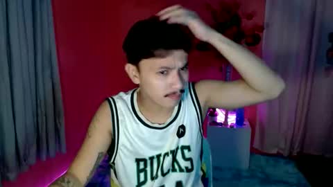 Snapshot of ethan_uwuxx chatting on October 2025 06:38:02 PM DAVE online show from October 2025 06:38:02 PM