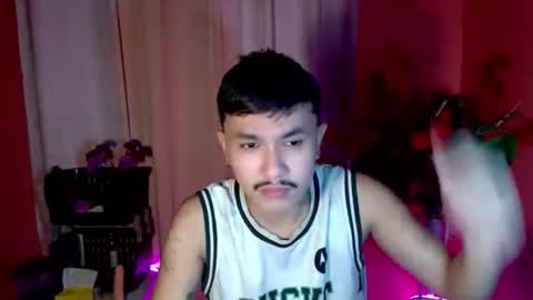 Snapshot of ethan_uwuxx chatting on October 2025 10:38:02 AM DAVE online show from October 2025 10:38:02 AM