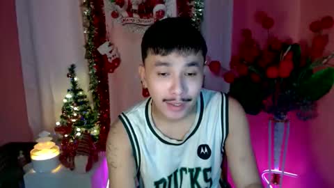 Snapshot of ethan_uwuxx chatting on November 2025 06:15:02 AM DAVE online show from November 2025 06:15:02 AM