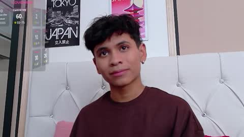 Ethan online show from November 2025 08:19:02 PM