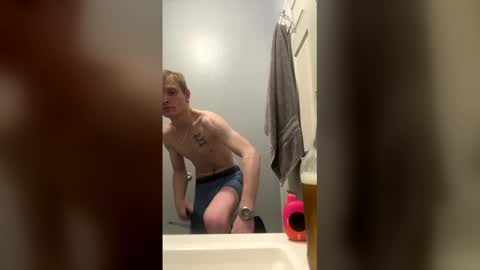 Snapshot of ethanbmx2001 chatting on February 2026 05:40:02 AM ethanbmx2001 online show from February 2026 05:40:02 AM