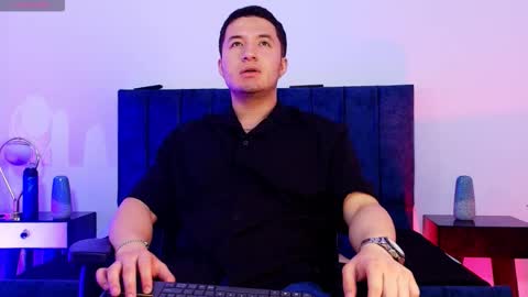 ethanconnor_ online show from January 2026 12:07:02 PM