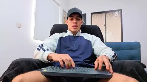 ethangreey1 online show from February 2026 03:09:02 PM