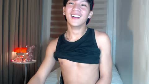 Snapshot of etherealboytoy4hire chatting on June 2026 02:32:02 PM Rey online show from June 2026 02:32:02 PM