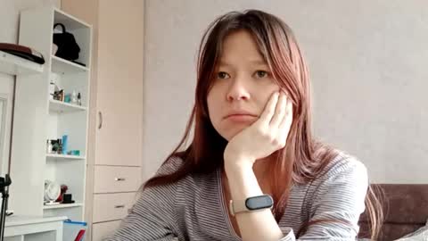 etsukokolakowski online show from November 2025 06:34:01 AM