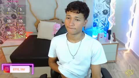 ette online show from November 2025 04:00:01 AM