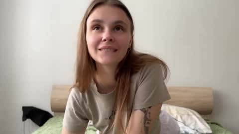 Eva Calvin online show from October 2025 04:52:01 AM