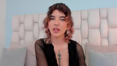 Snapshot of eva_caos chatting on June 2026 04:29:02 AM Eva online show from June 2026 04:29:02 AM