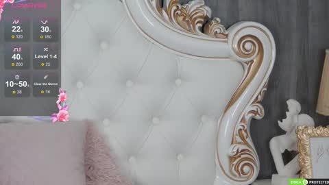 Eva Cramer online show from September 2025 02:06:01 PM