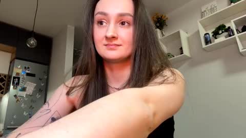 Eva  online show from February 2026 11:10:01 PM