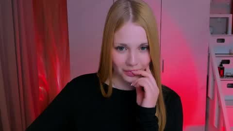 Eva online show from April 2026 10:36:02 PM
