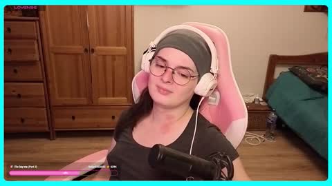 Gamer Katt online show from September 2025 01:05:02 PM