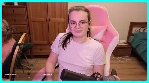 Gamer Katt online show from October 2025 10:09:01 PM