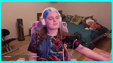 Snapshot of eva_katt chatting on May 2026 12:15:01 PM Gamer Katt online show from May 2026 12:15:01 PM