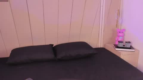Snapshot of eva_kingsford chatting on May 2026 11:39:01 AM eva_kingsford online show from May 2026 11:39:01 AM