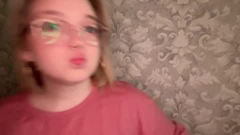 eva_kittenn online show from October 2025 07:21:01 PM