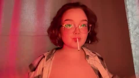 eva_kittenn online show from November 2025 11:40:02 AM