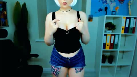 Eva online show from September 2025 09:55:02 AM