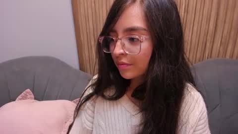 Angelinne online show from December 2024 07:18:02 AM