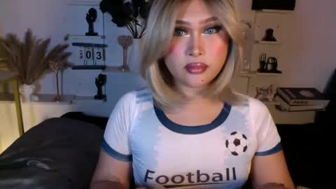 Snapshot of eva_mazikeen69 chatting on May 2026 08:04:02 PM Queen Eva Mazikeen online show from May 2026 08:04:02 PM