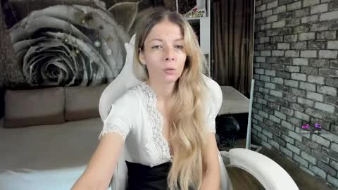 Eva online show from April 2026 02:15:01 PM