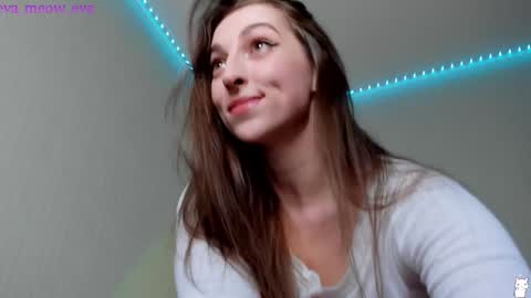 eva_meow_eva online show from January 2025 12:17:01 AM