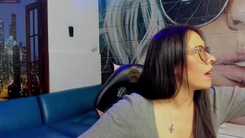 Snapshot of eva_mermaid chatting on October 2025 03:47:02 PM Eva online show from October 2025 03:47:02 PM