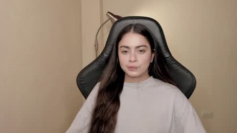 eva_monn online show from December 2024 11:07:01 PM