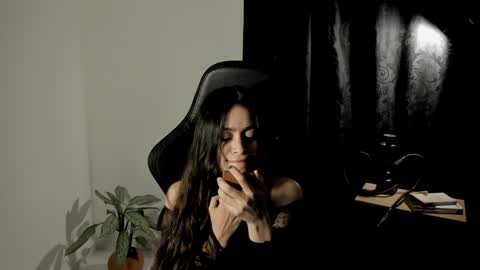 eva_monn online show from December 2024 01:29:01 AM