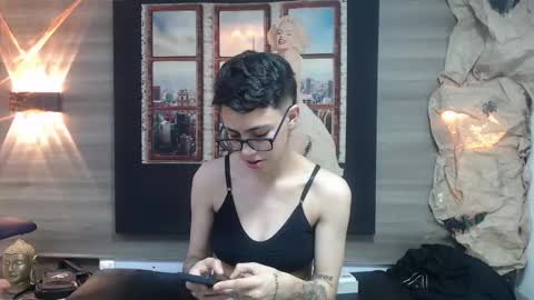 Eva cute online show from October 2025 05:13:02 PM