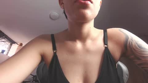 Eva cute online show from June 2026 12:51:02 PM