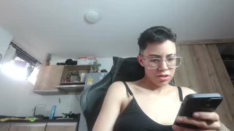 Snapshot of eva_monwalker chatting on June 2026 12:59:01 PM Eva cute online show from June 2026 12:59:01 PM