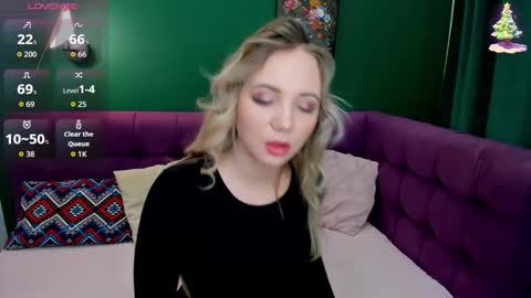 Eva 3 online show from October 2025 01:41:02 AM