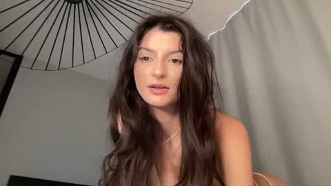 Snapshot of eva_mp3 chatting on July 2026 04:25:02 PM EVA and DENI online show from July 2026 04:25:02 PM