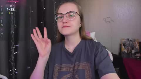 Snapshot of eva_orchid chatting on February 2026 11:42:02 AM Eva online show from February 2026 11:42:02 AM