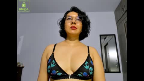 Snapshot of eva_rain01 chatting on February 2025 10:51:02 PM Eva online show from February 2025 10:51:02 PM