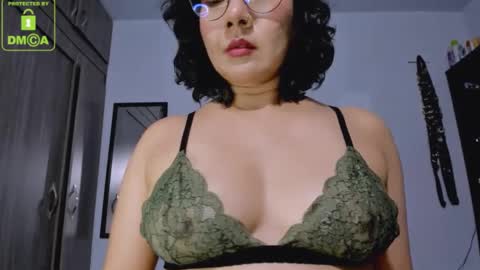 Snapshot of eva_rain01 chatting on September 2025 08:57:01 PM Eva online show from September 2025 08:57:01 PM