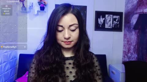 Snapshot of eva_rosell chatting on October 2025 03:21:02 PM Eva online show from October 2025 03:21:02 PM