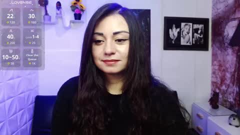 Snapshot of eva_rosell chatting on November 2025 03:12:01 PM Eva online show from November 2025 03:12:01 PM