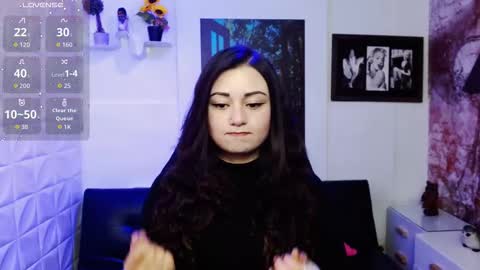 Snapshot of eva_rosell chatting on November 2025 02:35:01 PM Eva online show from November 2025 02:35:01 PM